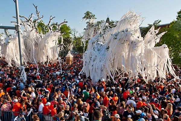 Toomers Corner Rolled: How to join the tradition like a pro